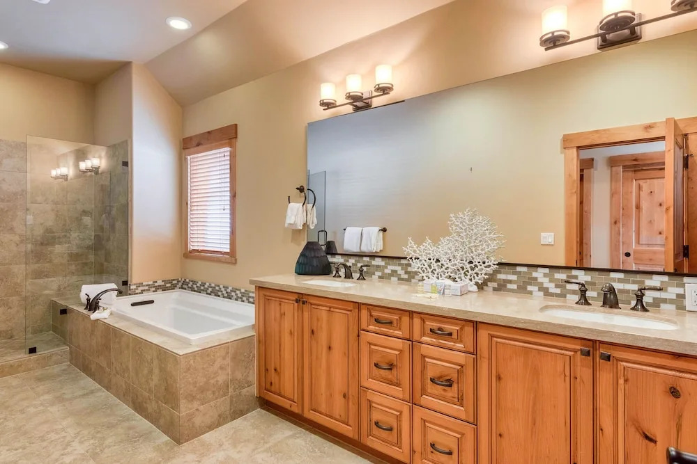 Sagebrush - 3 Br Home