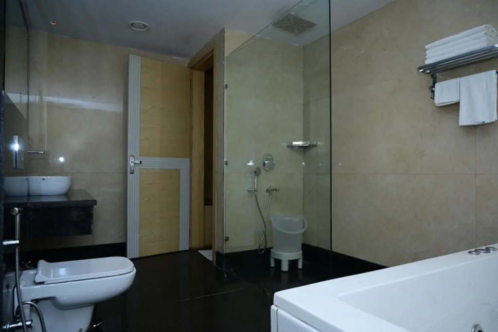 Hotel Prakash Continental