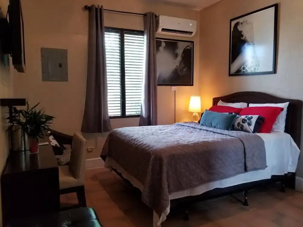 Luxury 2 Br. Art Deco Home