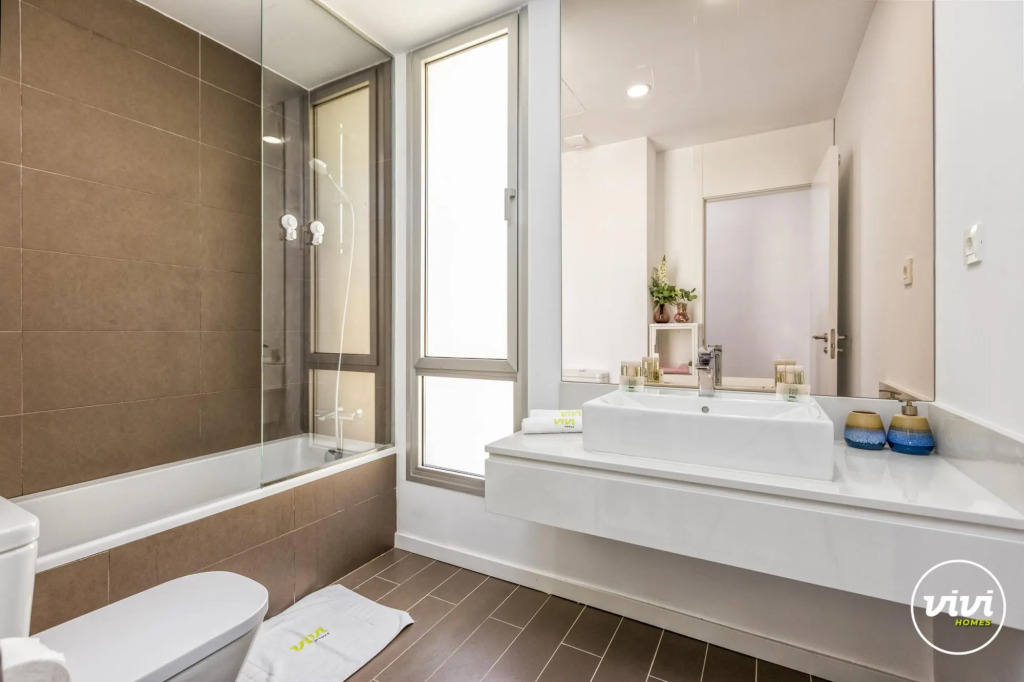Lima in Estepona with 3 bedrooms and 2 bathrooms