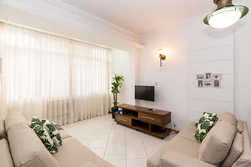 Omar do Rio - NSC 1010/302: Excelente 3Qtos, Internet 200mbps + WorkStation, Tv a Cabo, a 200m da Praia e do Metrô, em Copacabana