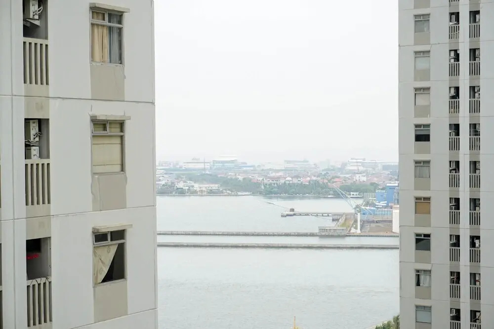 Compact and Scenic Studio Room Green Bay Pluit Apartment