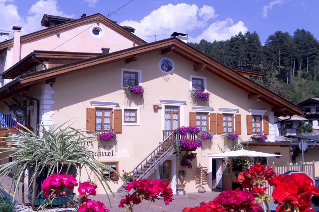 Hotel Garnì Salvanel