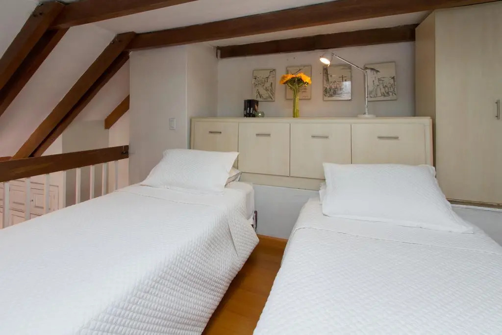 The Penthouse Lodge