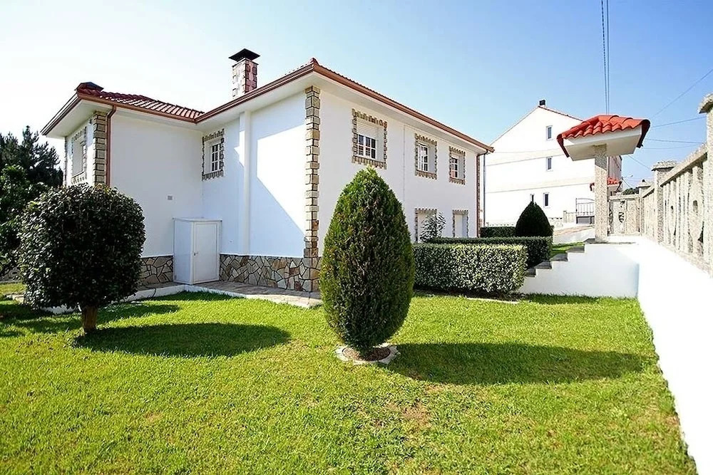 House - 4 Bedrooms - 101886