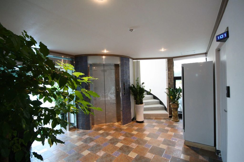 La Feliz Hotel CSM