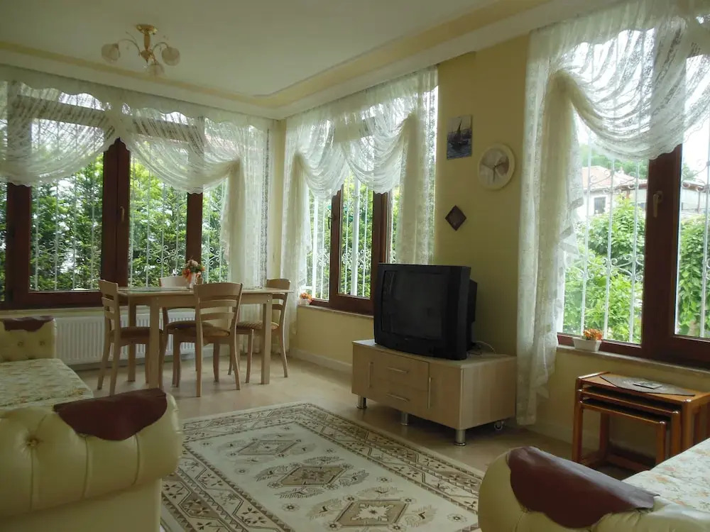 Villa Kayla