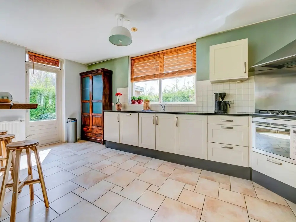 Lovely Holiday Home in Zeewolde With a Swimming Pool
