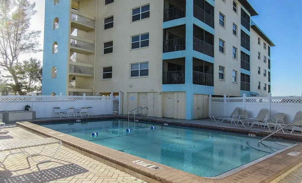 Estero Sands 202 - 2 Br Condo