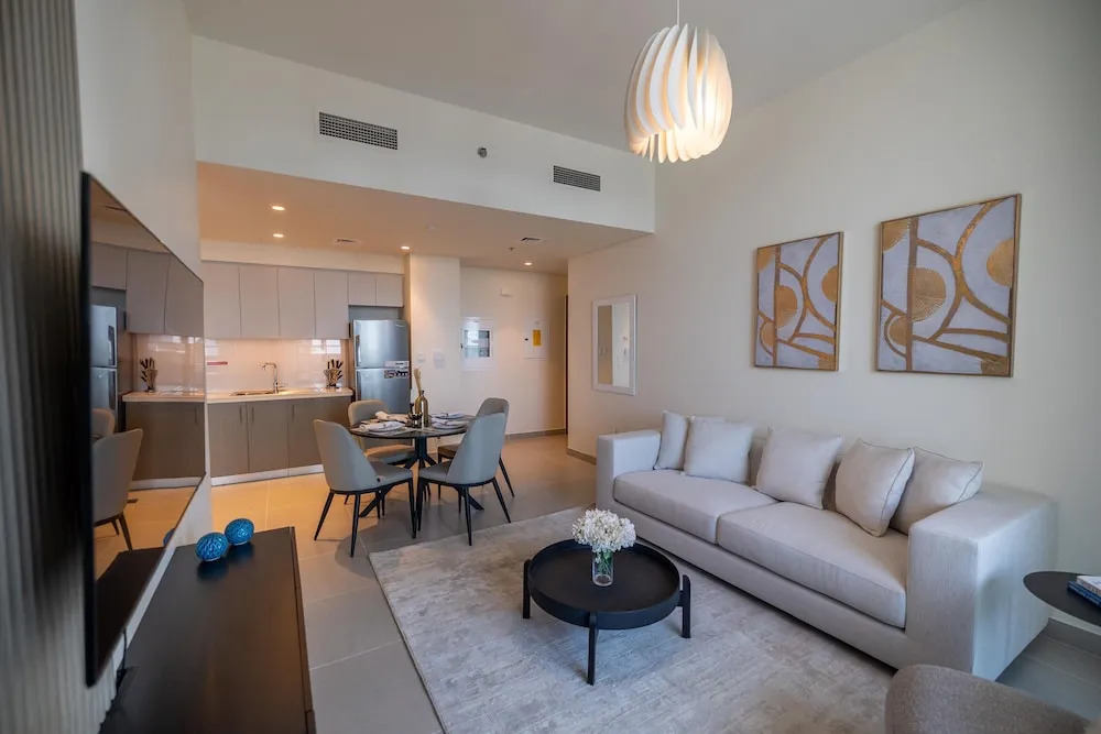 HomesGetaway-Luxury 1BRApartment in Forte Downtown