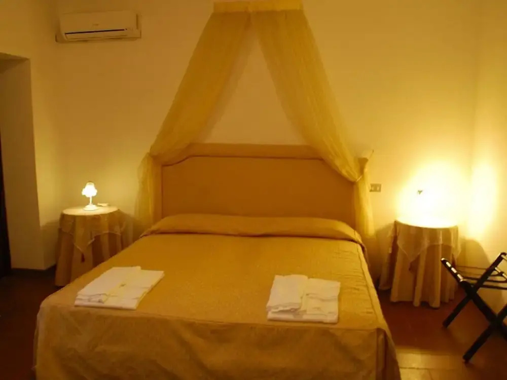 Villa by Lake Trasimeno With Scenic Views