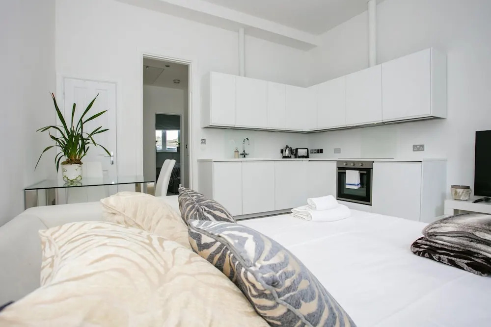 New Paddington Apartment Next to Hyde Park