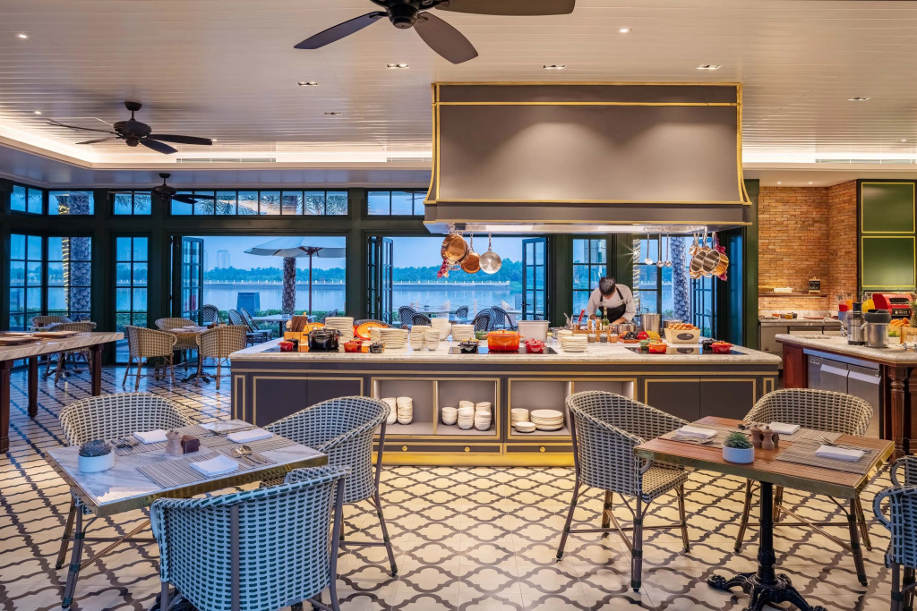 Mia Saigon - Luxury Boutique Hotel