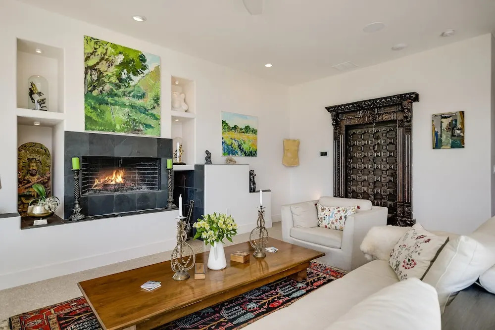The Arrive Clifftop Estate 5 Bedrooms 5.5 Bathrooms Home