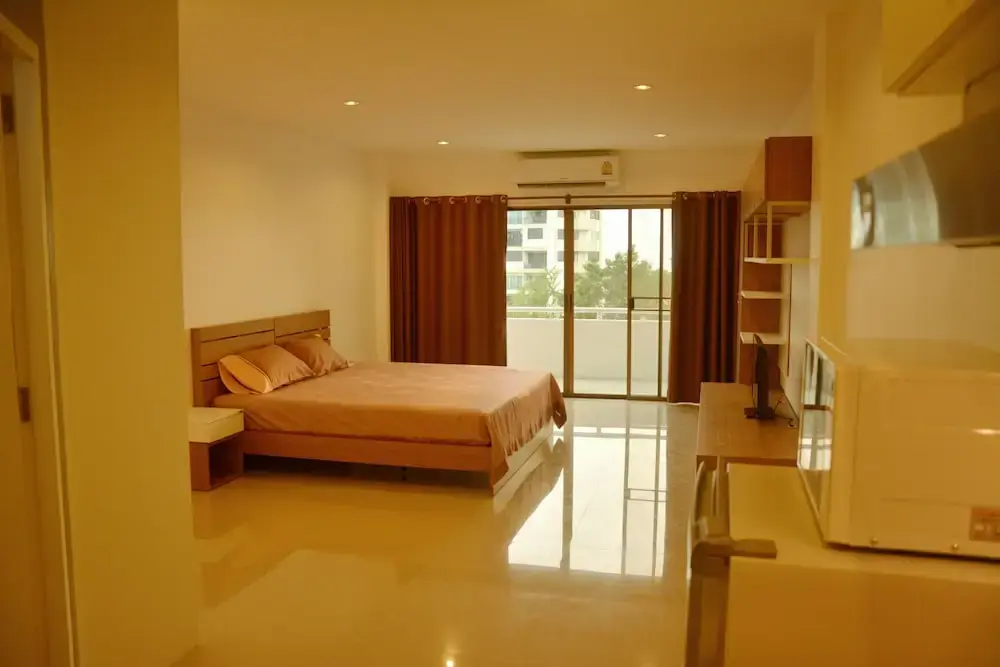 Jomtien Hill Resort Pratamnak