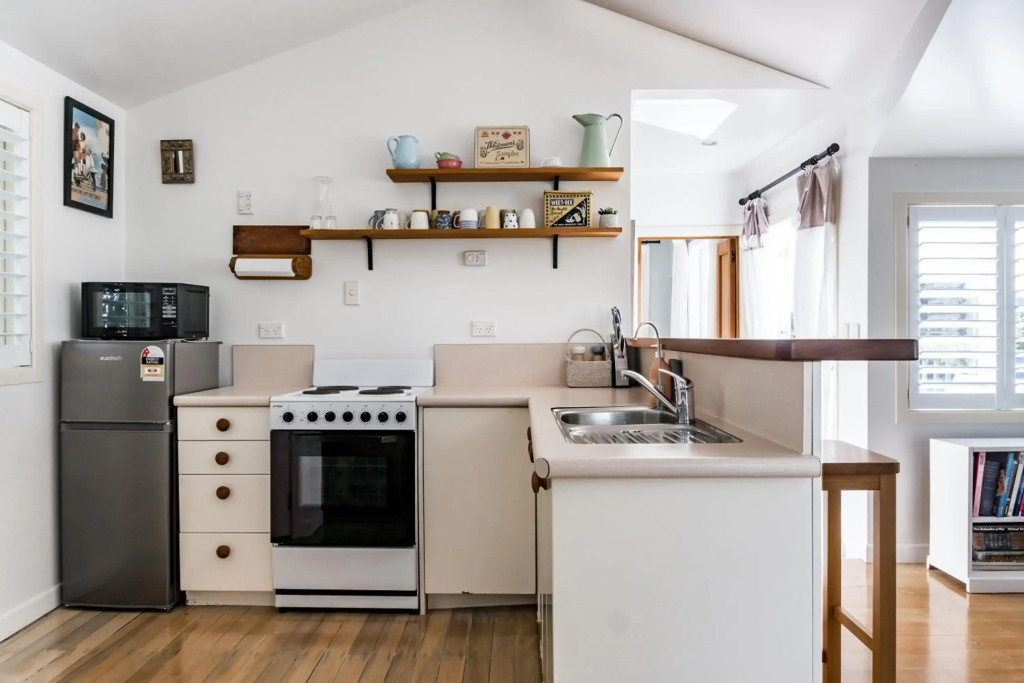 Kowhai Cottage & Studio