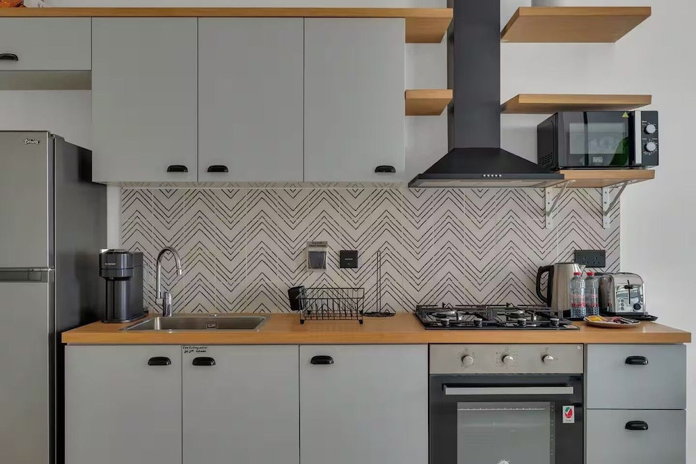 5 Star Modern Living 1BR in Dubai Hills