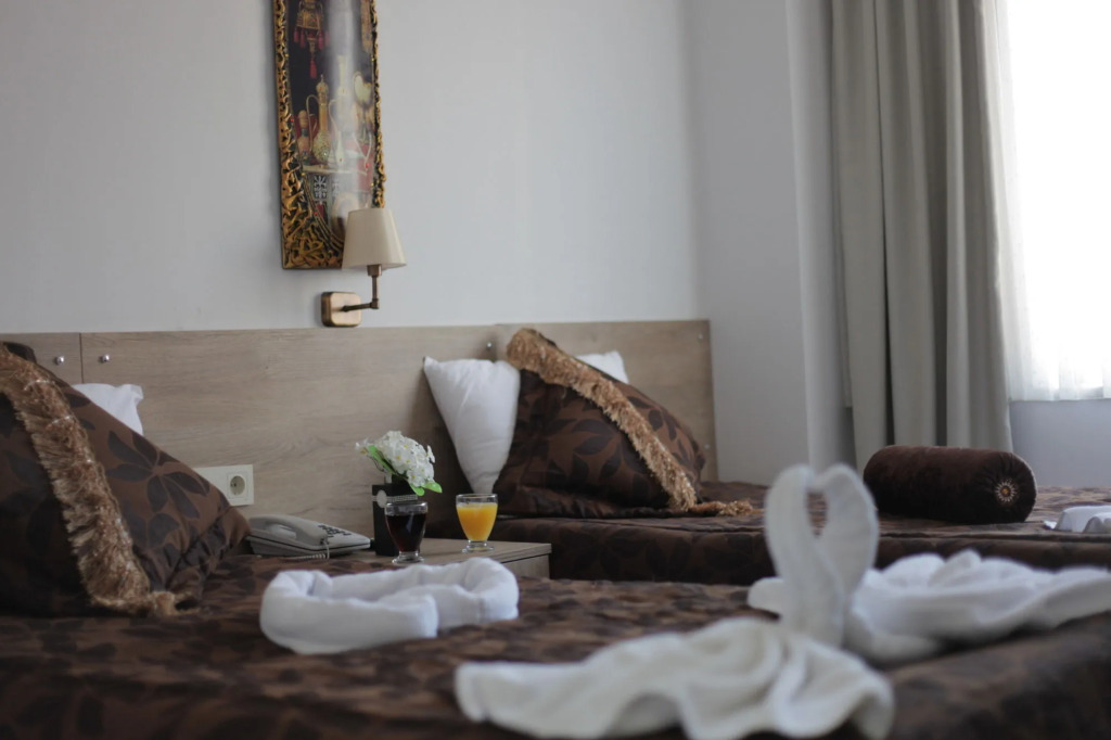 Rozza Hotel