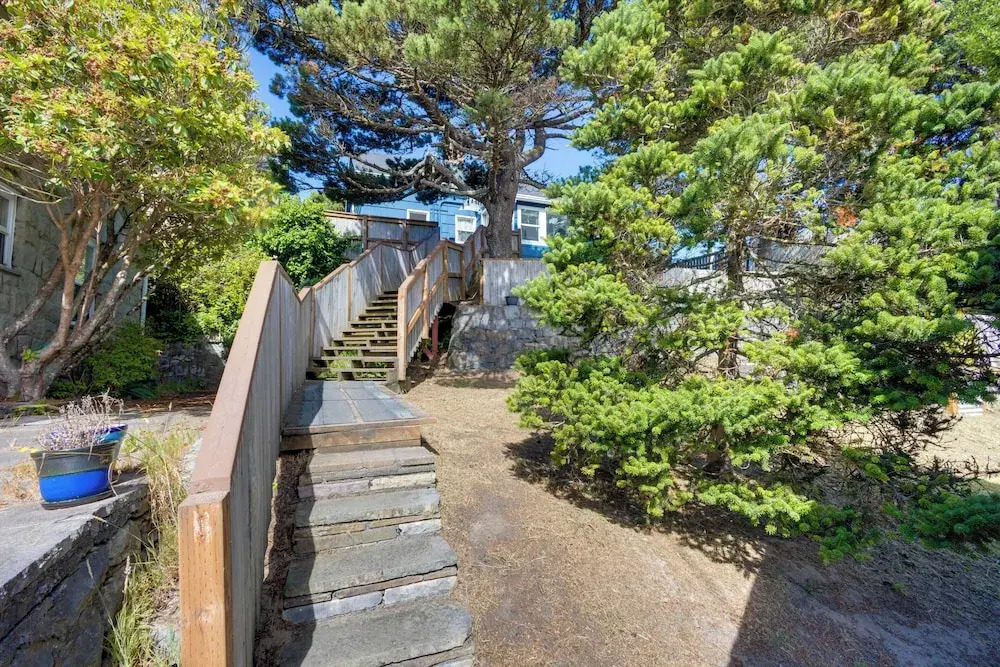Walk to Shore: Rockaway Beach Retreat w/ Hot Tub!