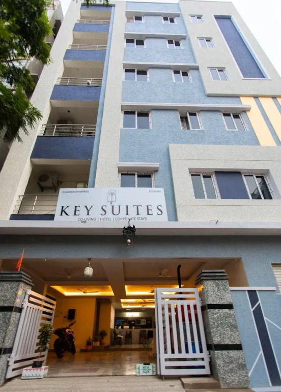 Collection O DLF CyberCity Hyderabad Formerly Key Suites