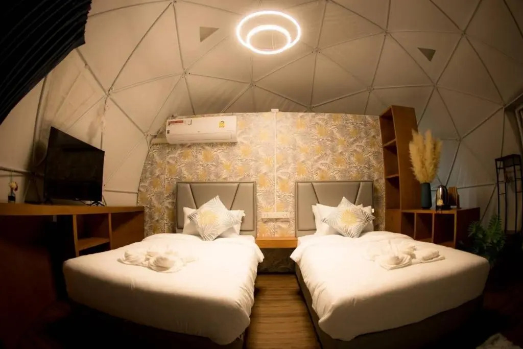 PaPa Q suite Resort