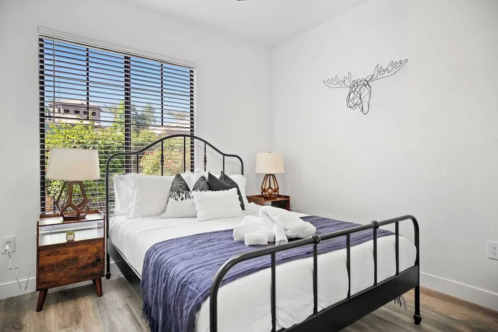 Cozy Suites Glendale