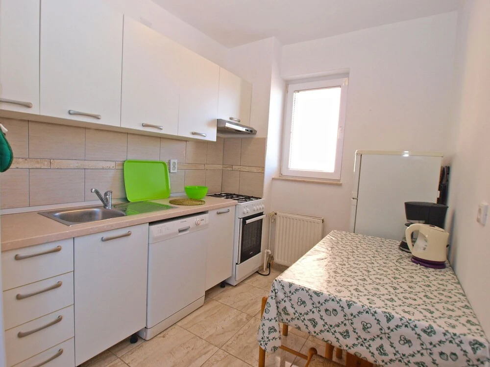 Apartment 1077