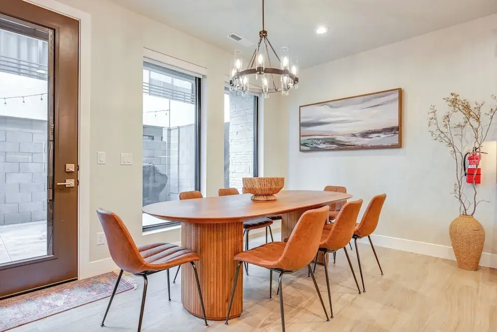4 Mi to Sand Hollow State Park: Hurricane Townhome