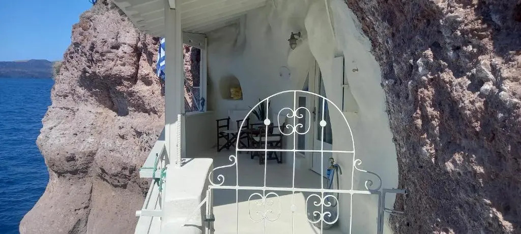 Studio in Old Port of Fira, Sea View, Santorini