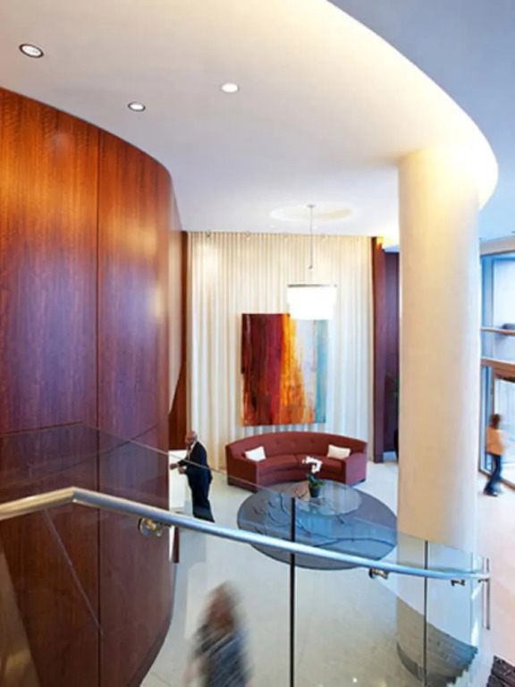 Bluebird Suites near National Airport