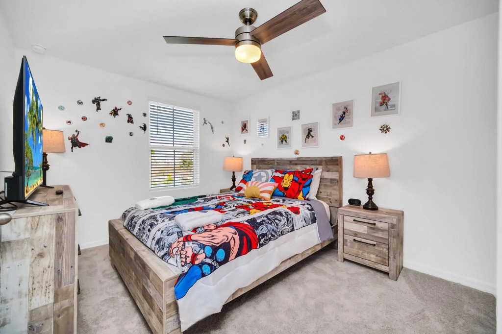 860 Longboat in Davenport
