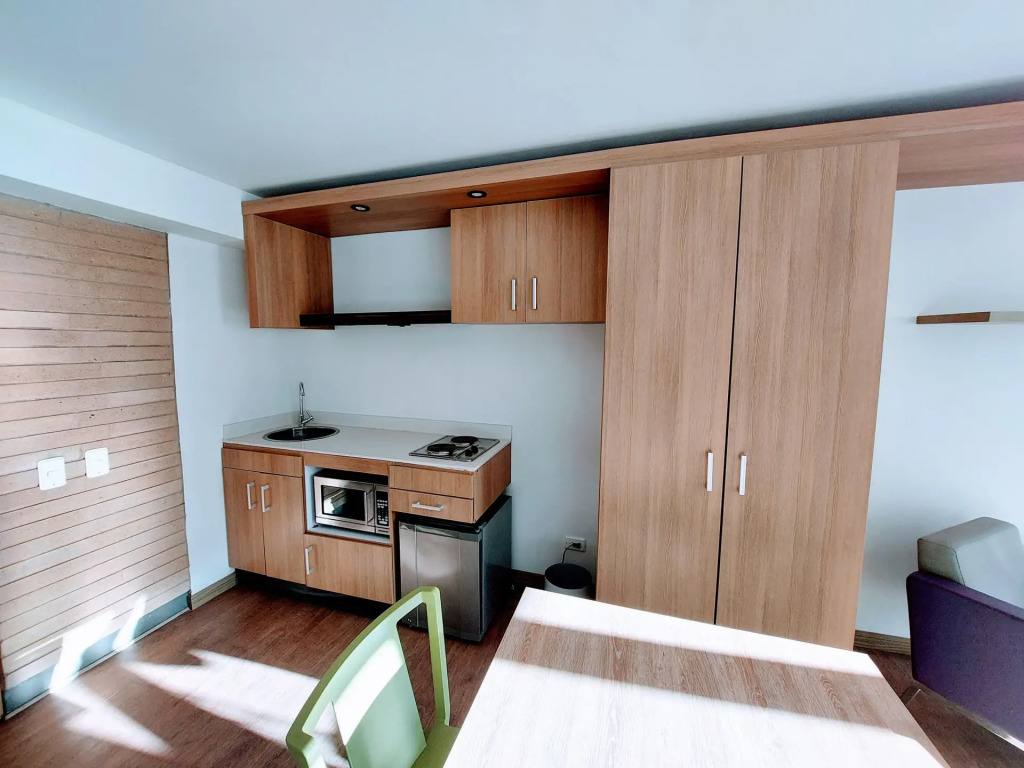 Hotel Viaggio Teleport City Suites