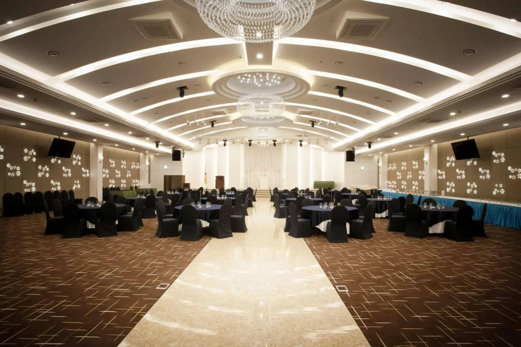 Hotel Riviera Yuseong