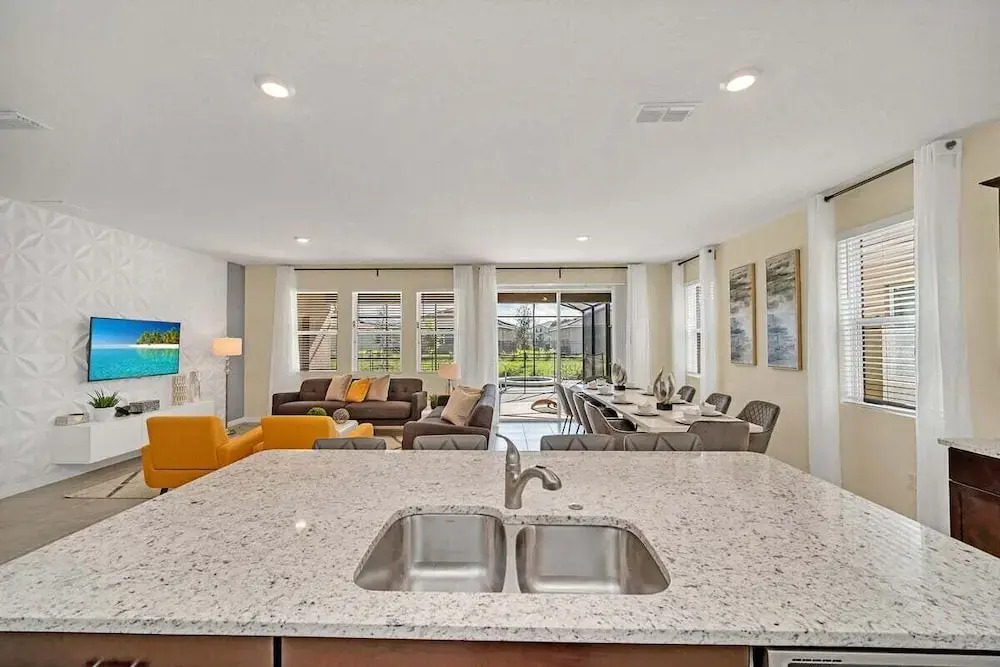 7551ol · Brand New 7 Bed Villa With Pool & Spa Near Disney