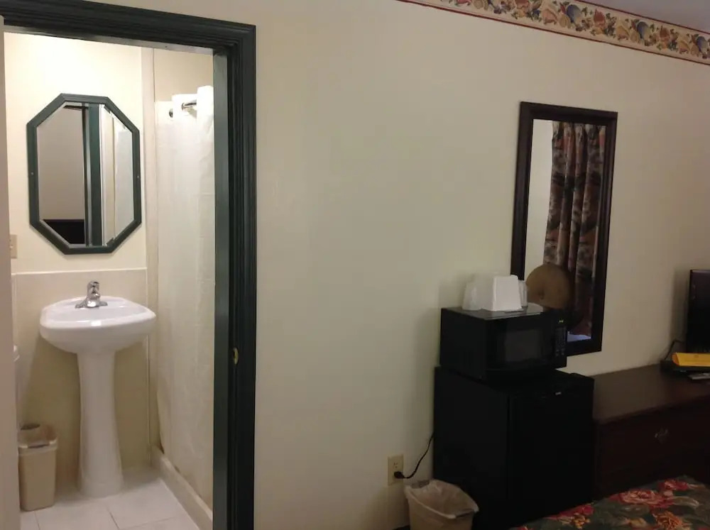 Budget Inn