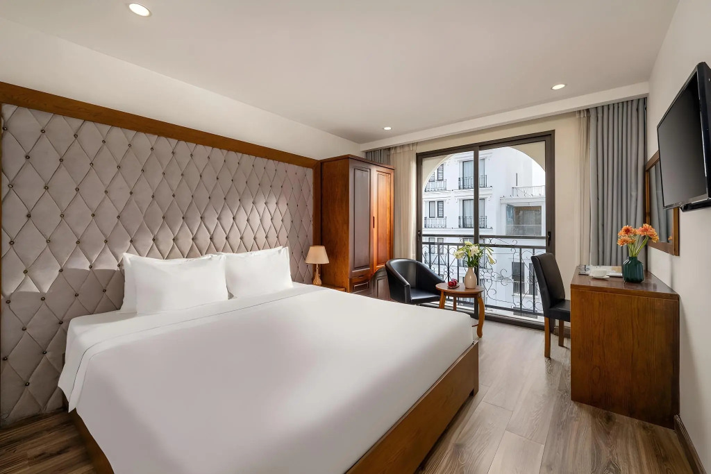 Royal Charm Hotel