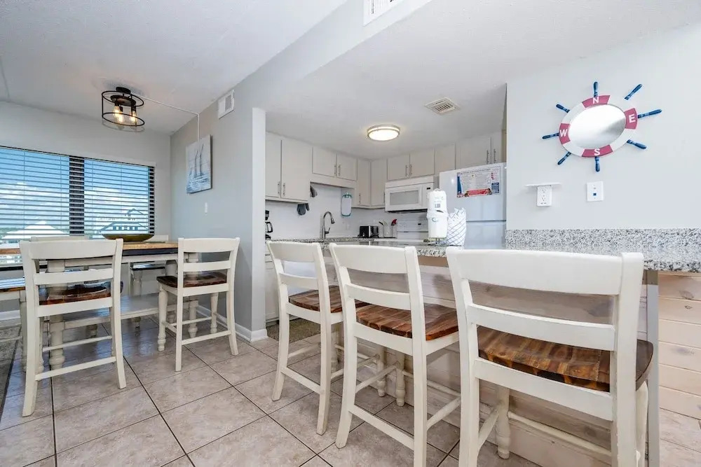 Island Winds East 311 3 Bedroom Condo