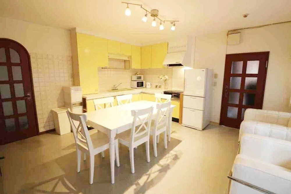 RESIDENTIAL HOTEL Watanabe BLDG. 701