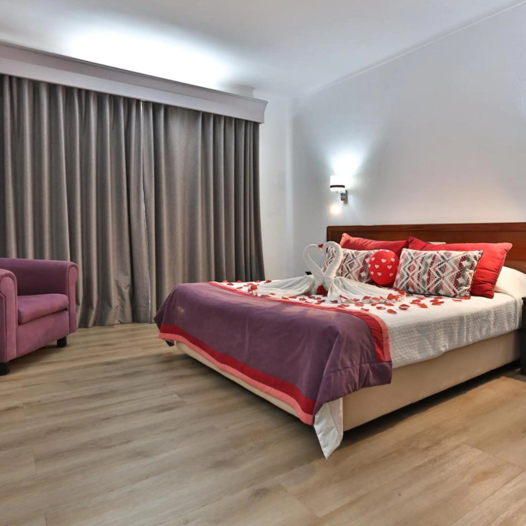 Hotel Arangues