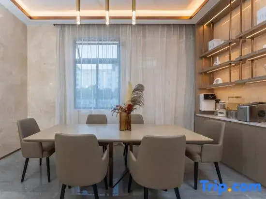 Lavande Hotel (Yangzhou Baoying Baitian North Road)