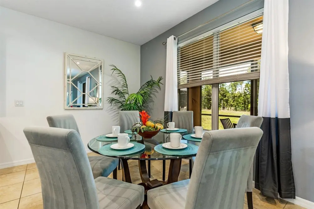 Fabulous Large 6 bed Home With Extended Deck, Private Pool and spa and Conservation View - 469
