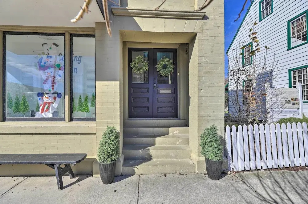 The Beaufort Flat Near Downtown & Waterfront!