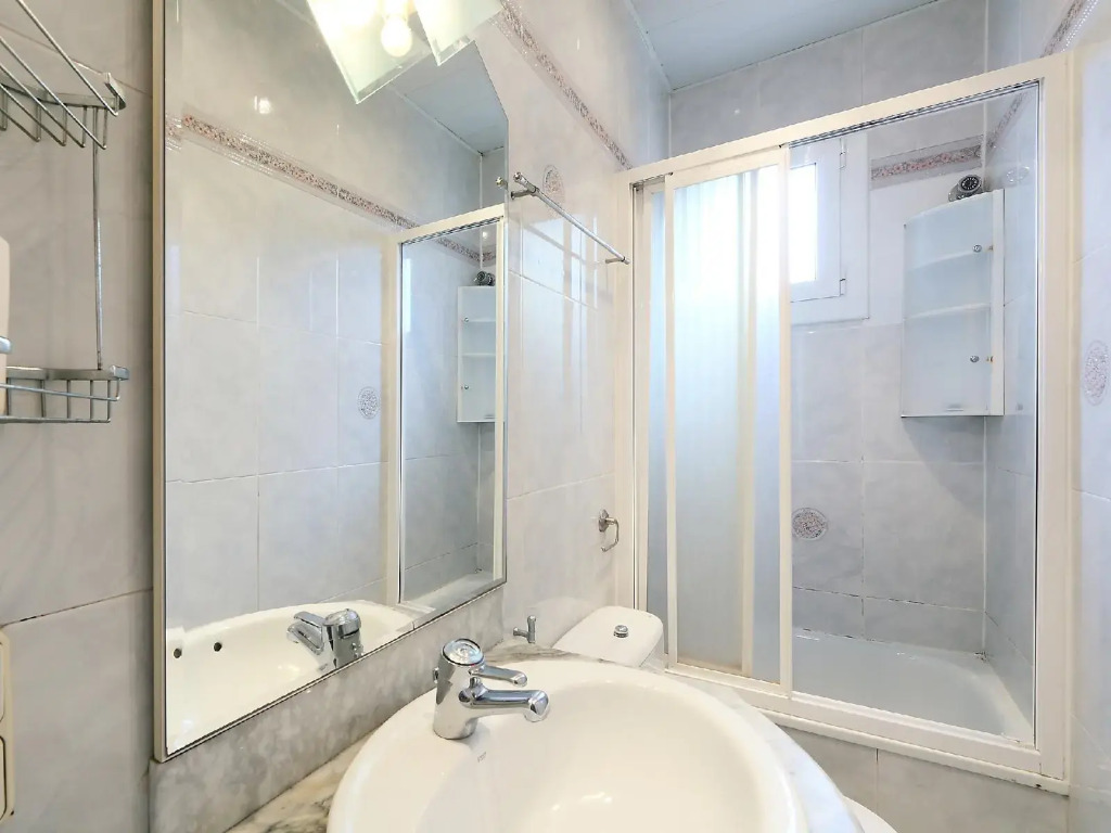 Sants-Montjuic Almeria - Two Bedroom