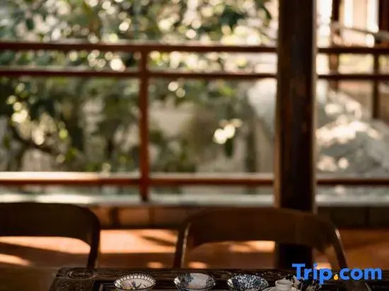 Xunshufang Hostel
