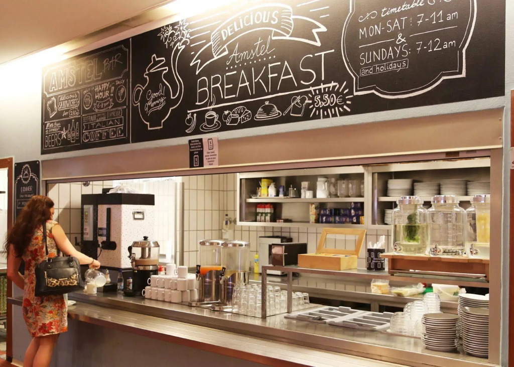 Amstel House Hostel