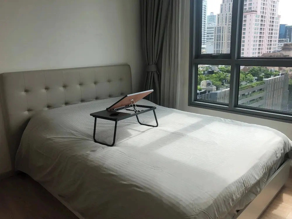 Free Airport Pick Up Rooftop Pool Gym Near BTS Emquartier Shopping City Center