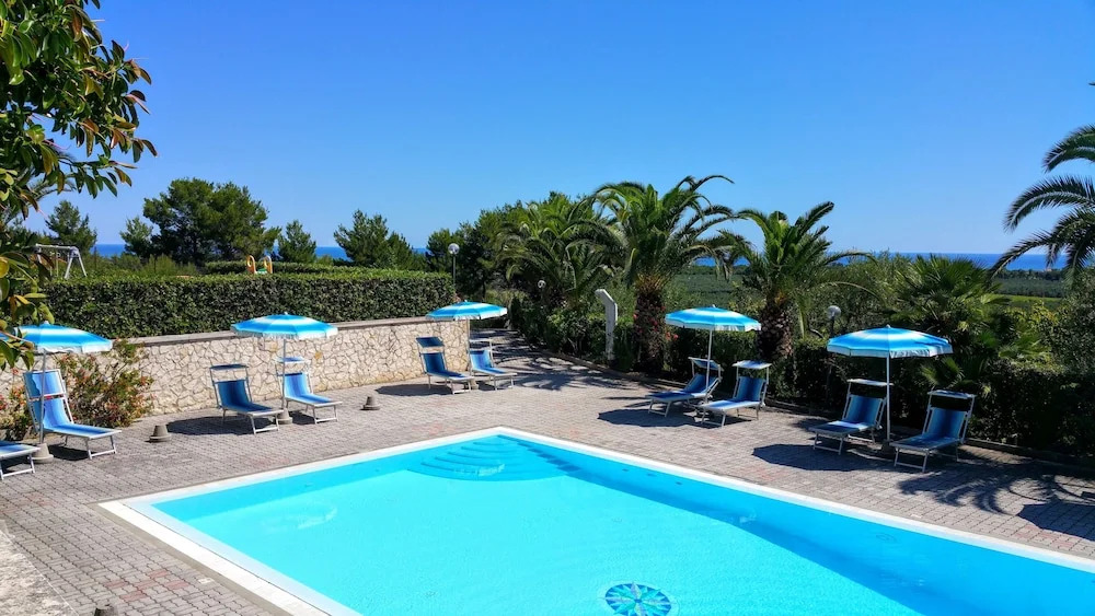 Case con piscina - Residence Amica