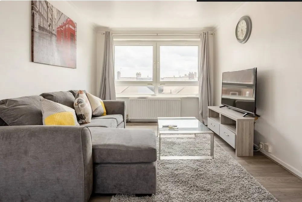 Beautiful 2-bed Apartment in Barking