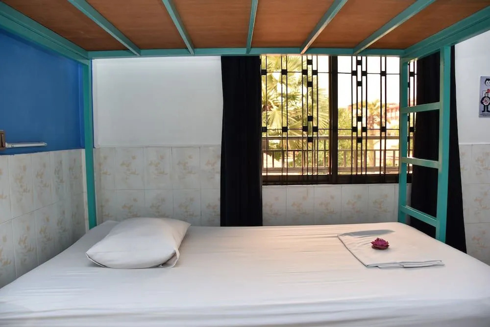 Mad Monkey Hostel Siem Reap