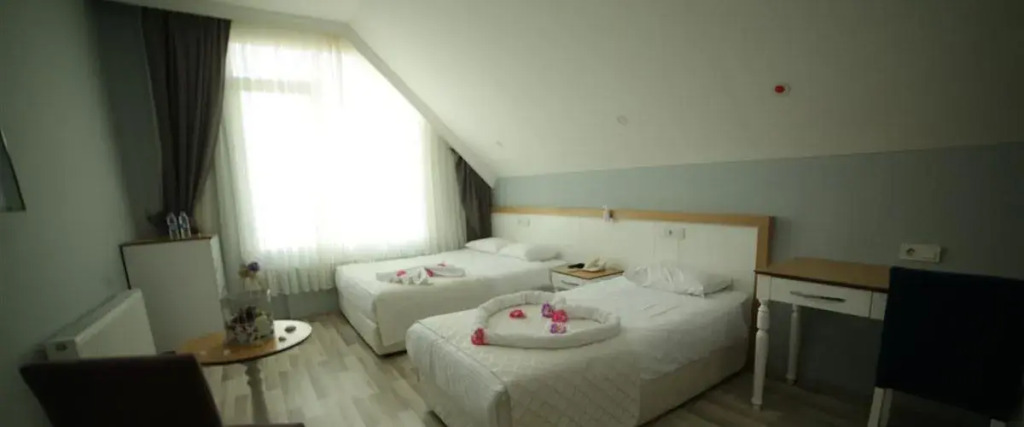 Yildiz Hotel